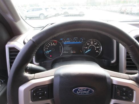 Used 2020 Ford F150 Lariat AWD/4WD image 30