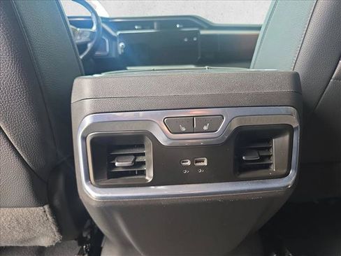 Used 2022 GMC Sierra 1500 Denali AWD/4WD image 21