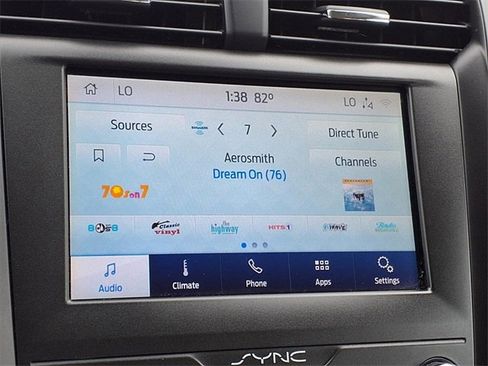 Used 2020 Ford Fusion SE w/ Equipment Group 151A image 16