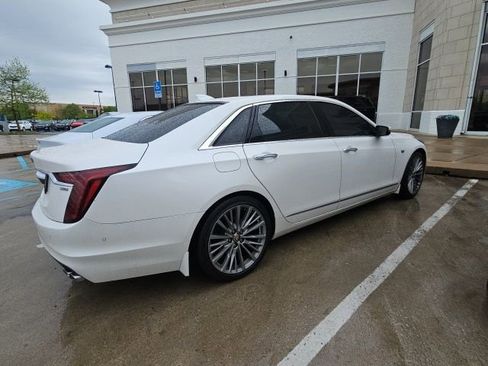 Used 2019 Cadillac CT6 Premium Luxury image 8