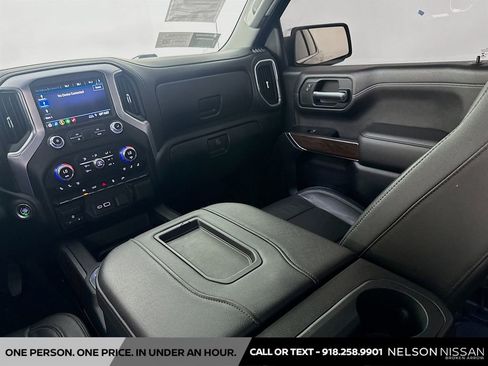 Used 2019 GMC Sierra 1500 SLT w/ SLT Premium Package AWD/4WD image 22