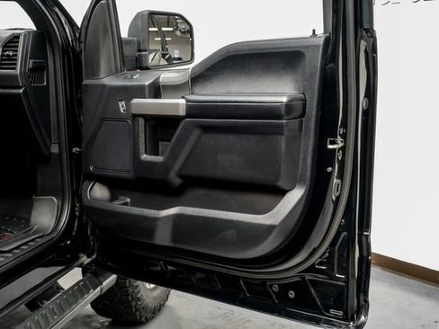 Used 2017 Ford F150 XLT w/ Equipment Group 302A Luxury image 48