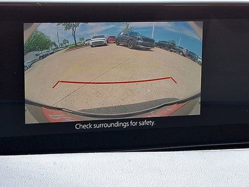Used 2024 MAZDA MAZDA3 s FWD image 18