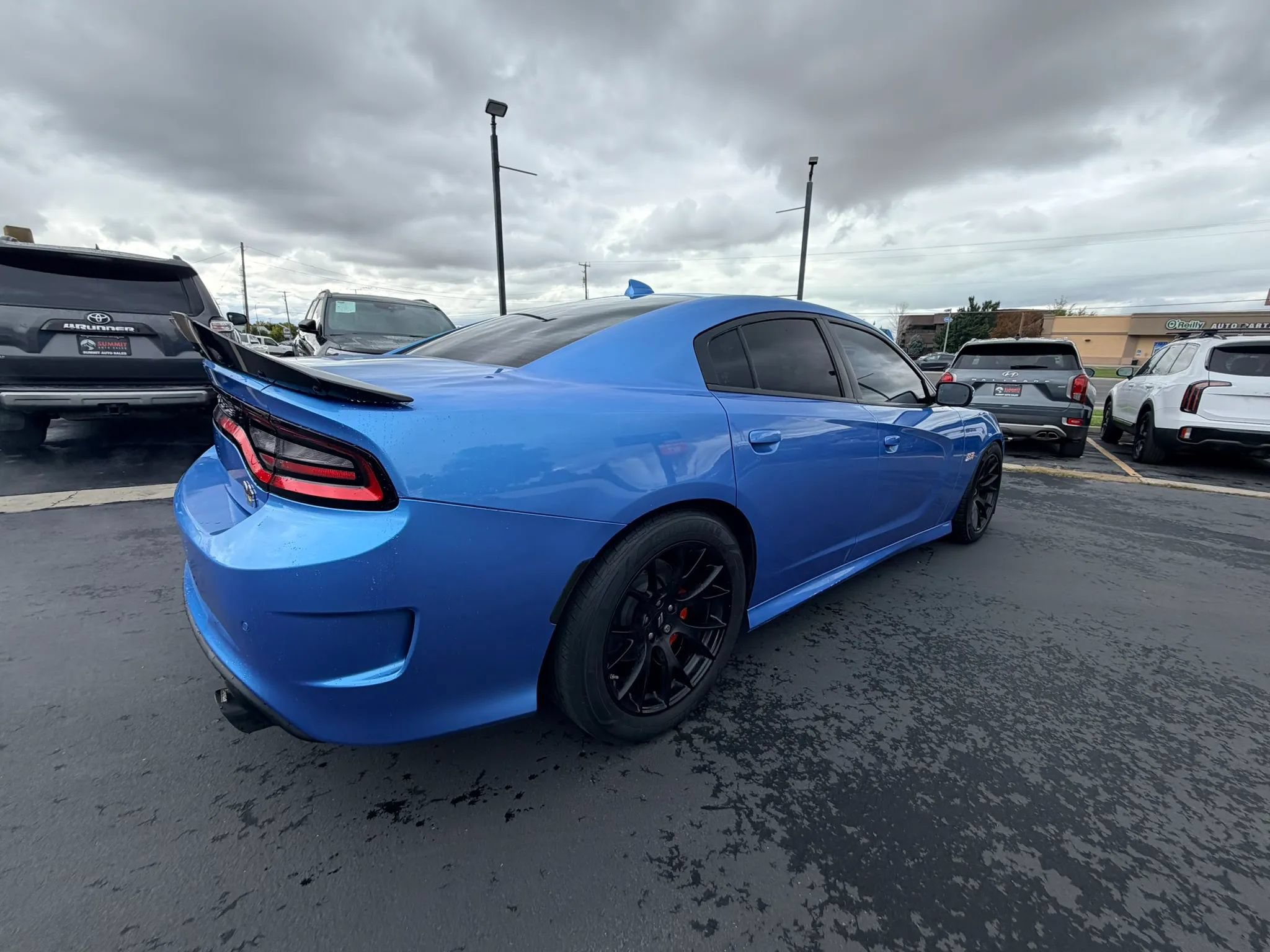 Used 2019 Dodge Charger Scat Pack w/ Dynamics Package RWD image 3