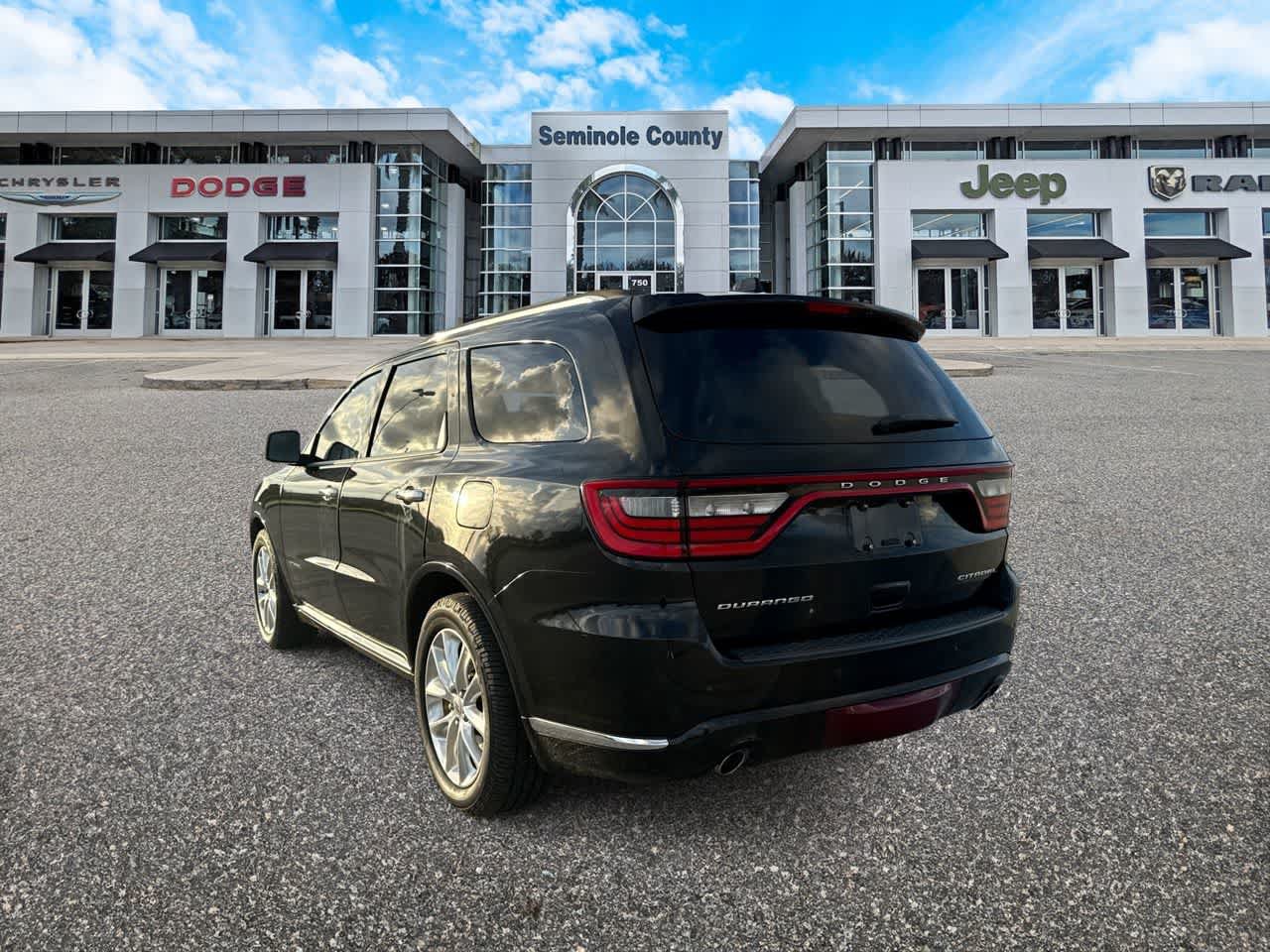 Used 2020 Dodge Durango Citadel w/ Technology Group RWD image 5