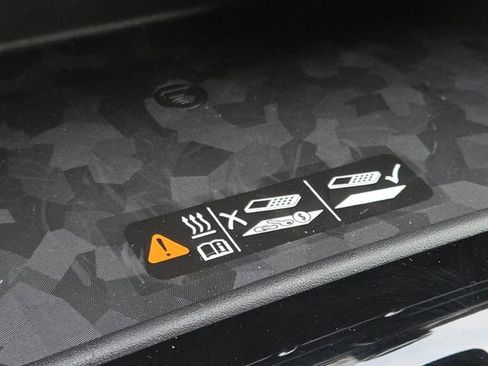New 2025 Chevrolet Colorado Trail Boss AWD/4WD image 9