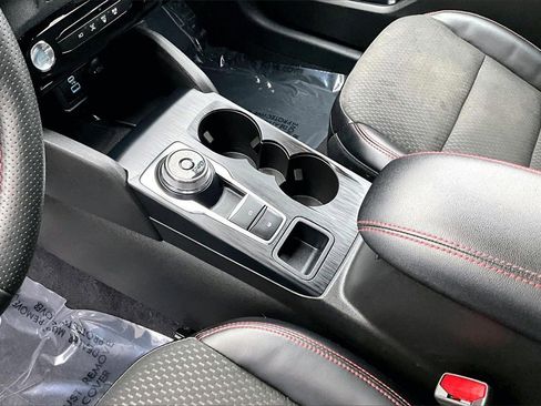 Certified 2023 Ford Escape ST-Line Select w/ Tech Pack #2 image 16