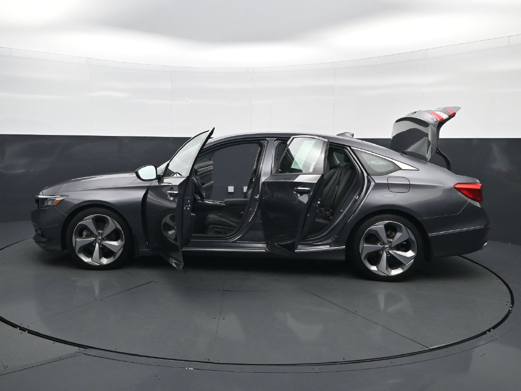 Used 2018 Honda Accord Touring image 63