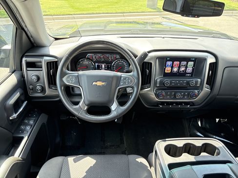 Used 2018 Chevrolet Silverado 1500 LT w/ All Star Edition AWD/4WD image 19