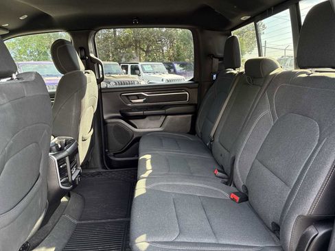 Used 2021 RAM 1500 Big Horn AWD/4WD image 23