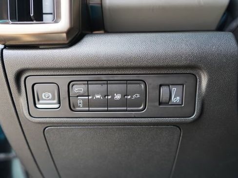Used 2024 GMC Hummer EV 3X w/ LPO, Illumination Package AWD/4WD image 27