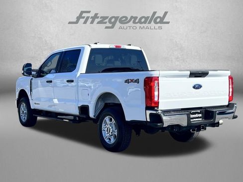 Used 2025 Ford F250 XLT image 8