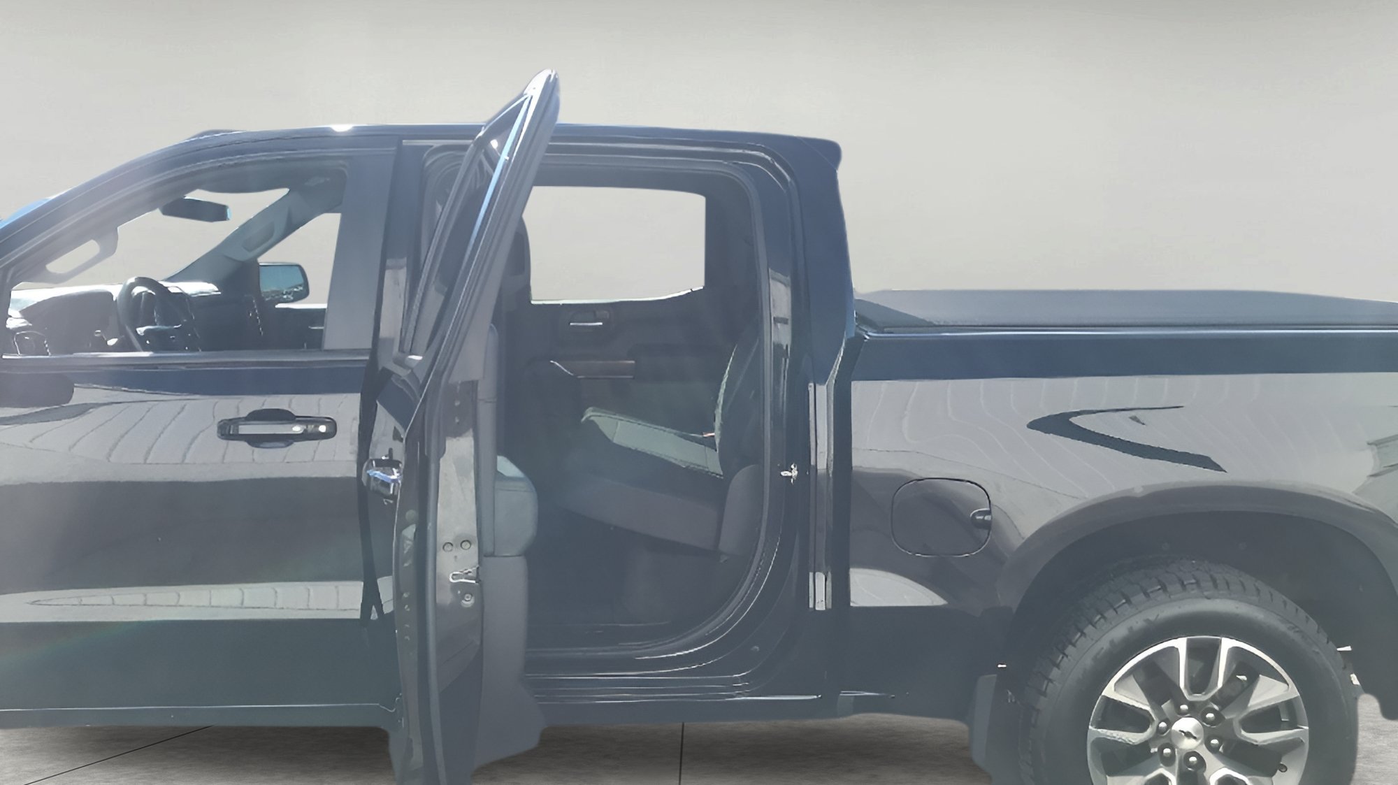 Used 2020 Chevrolet Silverado 1500 RST AWD/4WD image 22