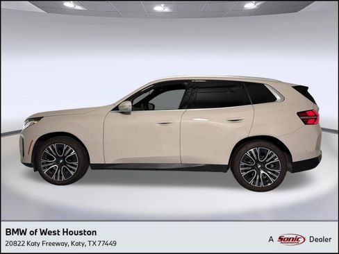 Certified 2025 BMW X3 xDrive30i w/ Premium Package AWD/4WD image 1