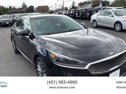 Used 2017 Kia Cadenza Premium