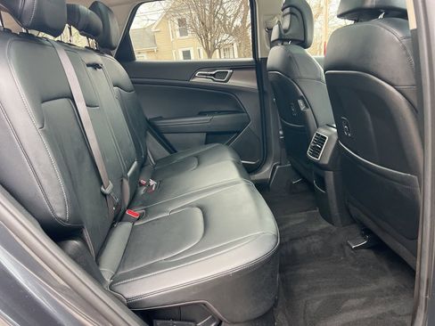 Certified 2023 Kia Sportage EX w/ EX Premium Package image 27