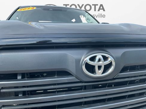 Used 2024 Toyota Tundra SR5 AWD/4WD image 15