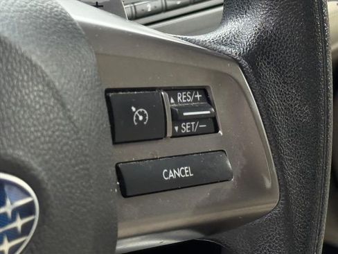 Used 2014 Subaru Crosstrek 2.0i Premium image 12