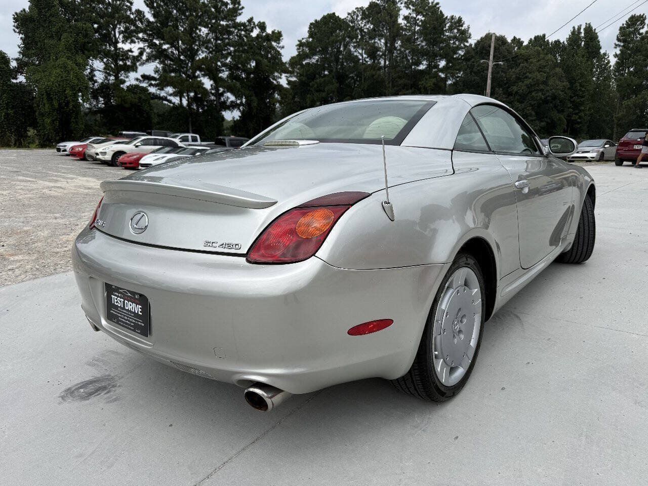 Used 2004 Lexus SC 430 Convertible RWD image 7
