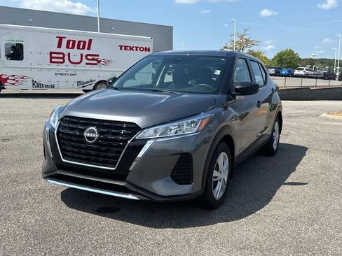 Certified 2023 Nissan Kicks S FWD image 8