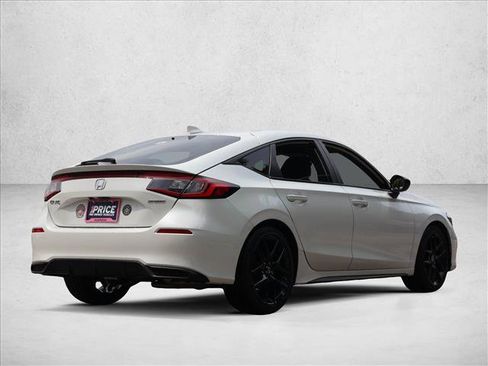 Used 2025 Honda Civic Sport image 5