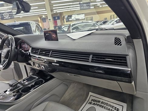 Used 2017 Audi Q7 2.0T Premium Plus image 23