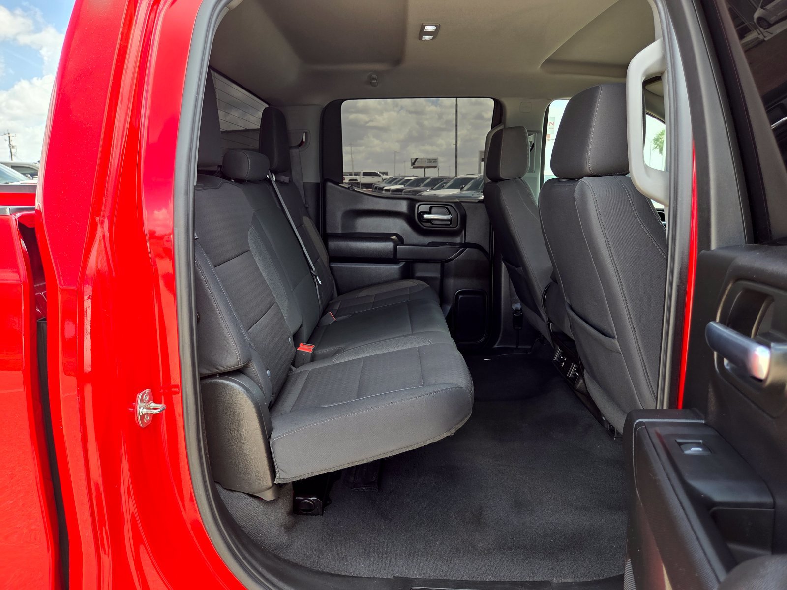 Used 2024 Chevrolet Silverado 1500 Custom w/ LPO, Dark Essentials Package RWD image 19