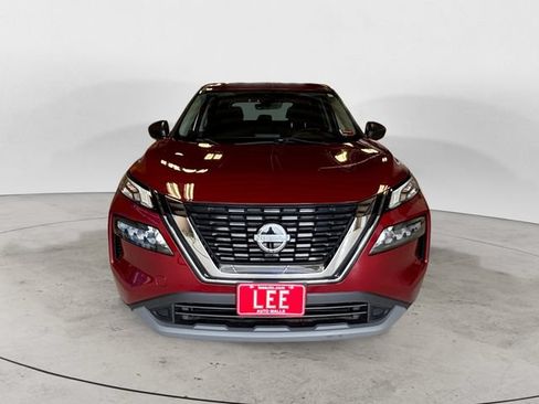 Used 2023 Nissan Rogue S AWD/4WD image 9