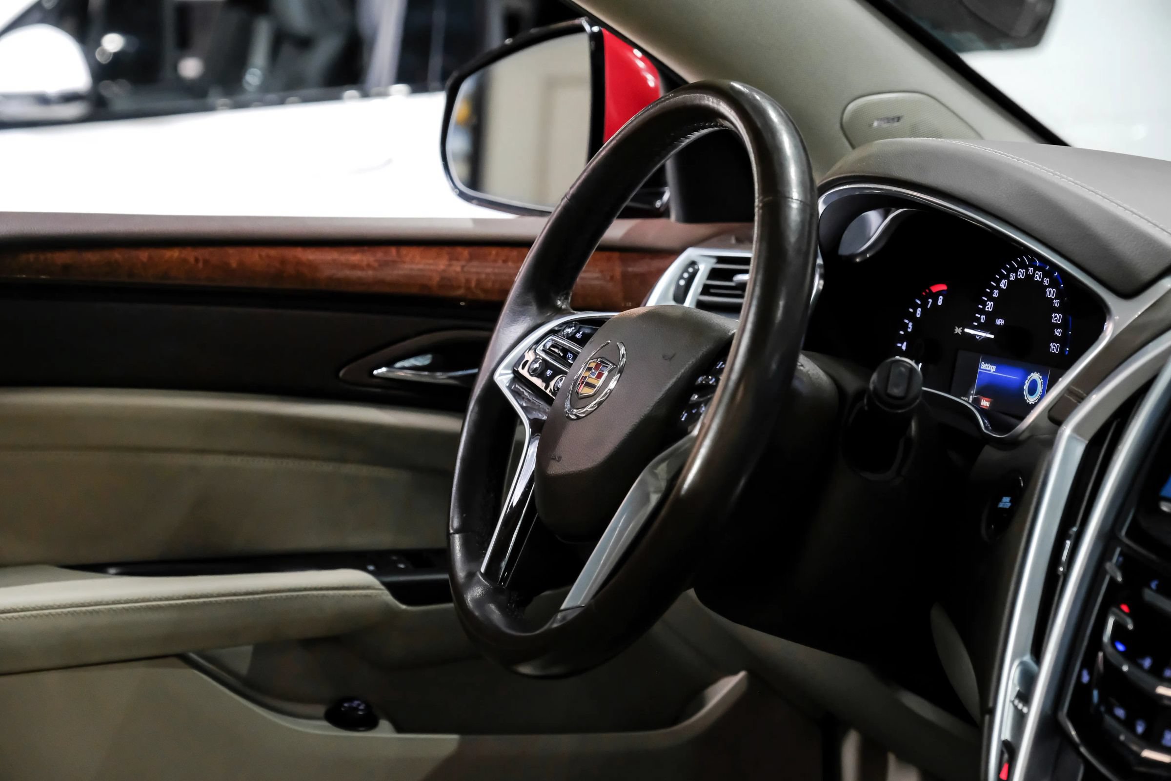 Used 2016 Cadillac SRX Luxury FWD image 15