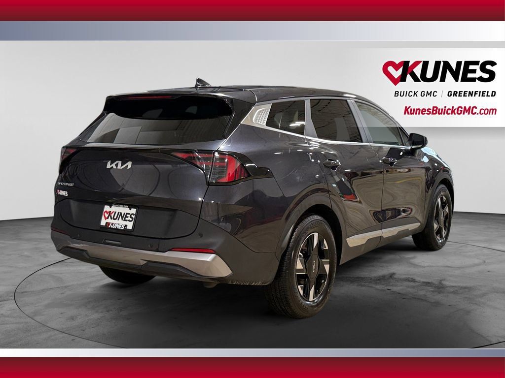 Used 2026 Kia Sportage LX FWD image 10