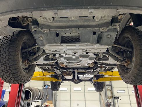 Used 2023 Lexus GX 460 Premium image 17