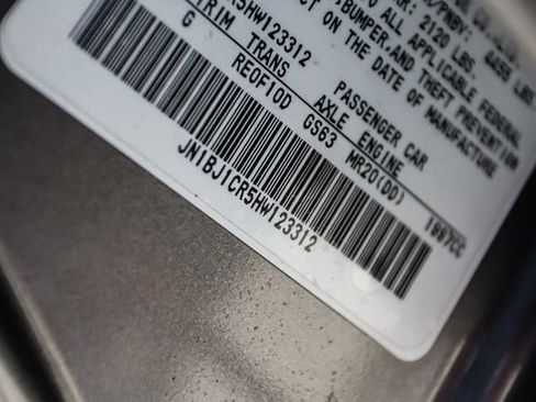 Used 2017 Nissan Rogue Sport SV w/ SV All-Weather Package AWD/4WD image 54