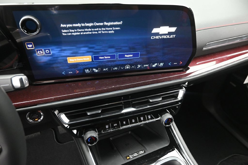 New 2027 Chevrolet Traverse RS AWD/4WD image 20