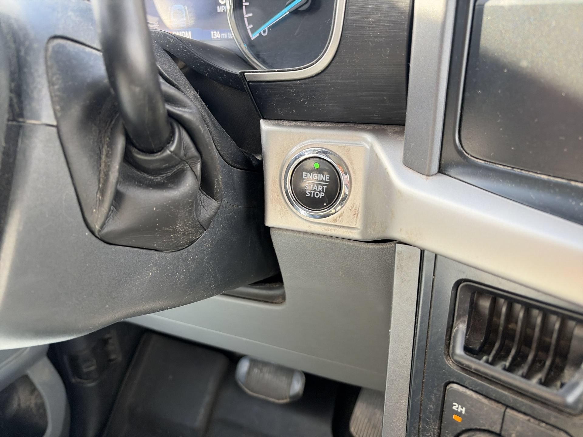 Used 2022 Ford F150 XLT w/ Equipment Group 302A High AWD/4WD image 18