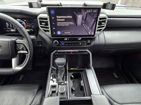 Used 2025 Toyota Tundra Platinum AWD/4WD image 20