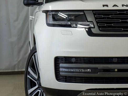 Used 2023 Land Rover Range Rover SE AWD/4WD image 7