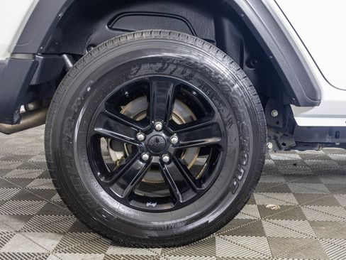 Used 2022 Jeep Wrangler Unlimited Sport AWD/4WD image 57