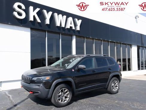 Used 2020 Jeep Cherokee Trailhawk w/ Cold Weather Group image 1