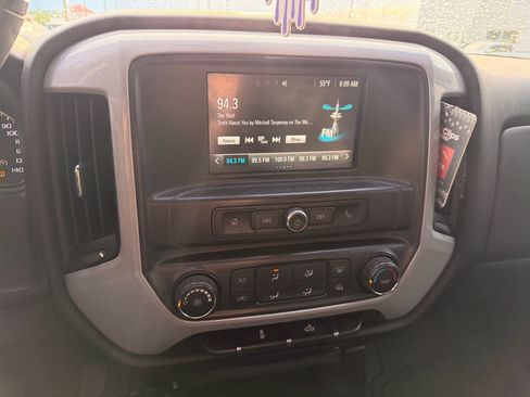 Used 2016 Chevrolet Silverado 2500 W/T w/ WT Convenience Package AWD/4WD image 11