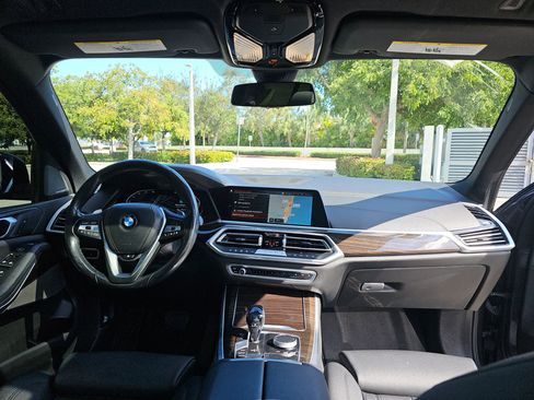 Used 2021 BMW X5 sDrive40i w/ Premium Package image 23