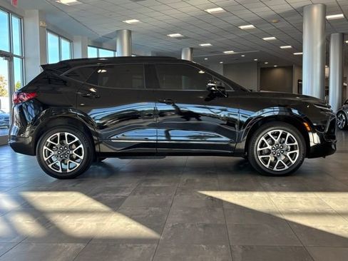 Used 2023 Chevrolet Blazer RS w/ Enhanced Convenience Package image 3