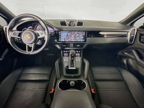 Certified 2023 Porsche Cayenne Platinum Edition AWD/4WD image 18