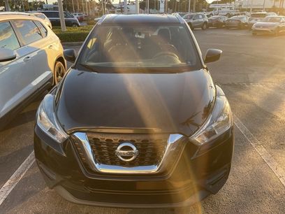 Used 2019 Nissan Kicks S
