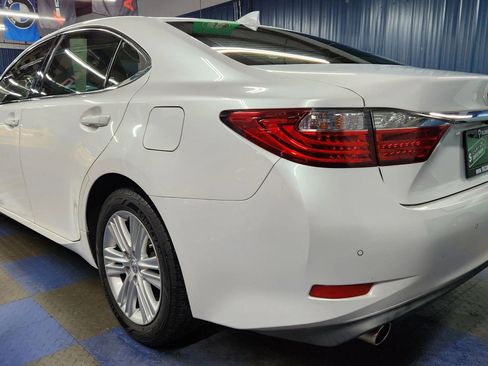 Used 2015 Lexus ES 350 image 4