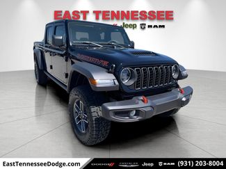 New 2025 Jeep Gladiator Mojave w/ Convenience Group video 1