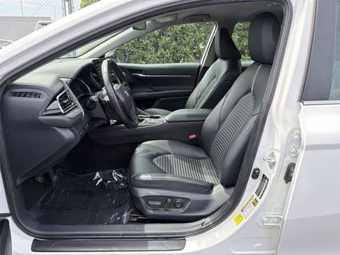Used 2024 Toyota Camry SE w/ Blackout Package (TMS) FWD image 12