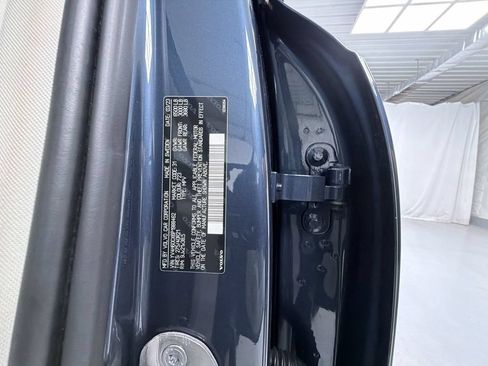 Used 2023 Volvo XC90 T8 Ultimate w/ Protection Package Premier AWD/4WD image 15