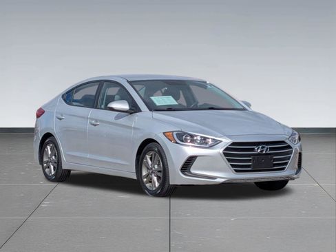 Used 2018 Hyundai Elantra SEL FWD image 7
