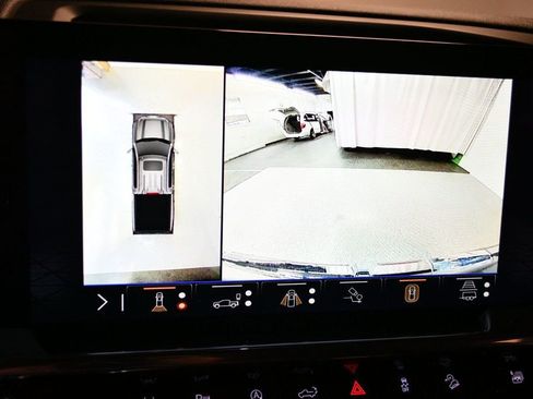 Used 2024 GMC Sierra 1500 Elevation w/ Elevation Premium Package AWD/4WD image 77