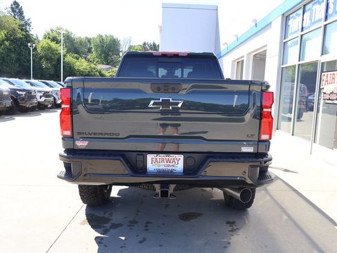 New 2026 Chevrolet Silverado 3500 LT w/ Trail Boss Package AWD/4WD image 10